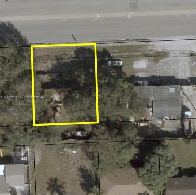 3 of 4 - 1878 Nw 95th St, Miami, FL