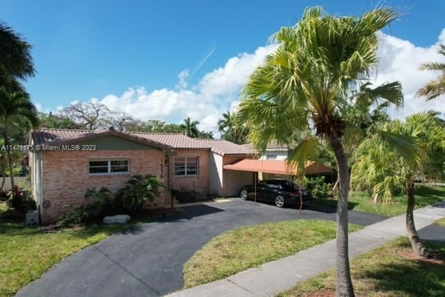 2 of 40 - 1516 Wiley St, Hollywood, FL