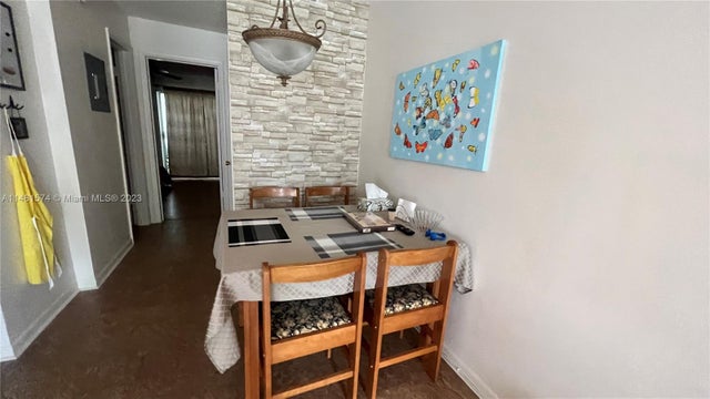 5 of 14 - 15610 Ne 6th Ave 24b, Miami, FL