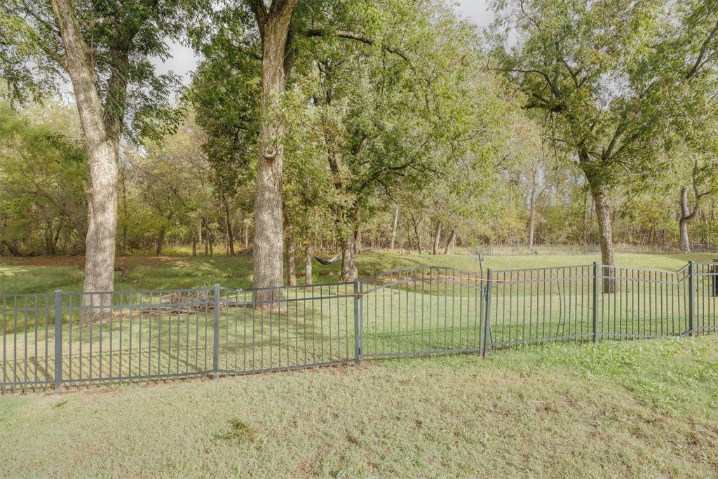 3545 Stonebrook Drive, Norman Property Listing MLS® 1086682