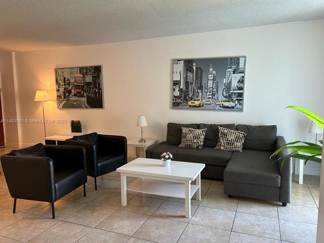 1 of 10 - 3901 S Ocean Dr 6s, Hollywood, FL
