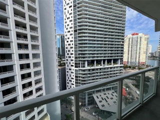 Photo of Listing #A11490360