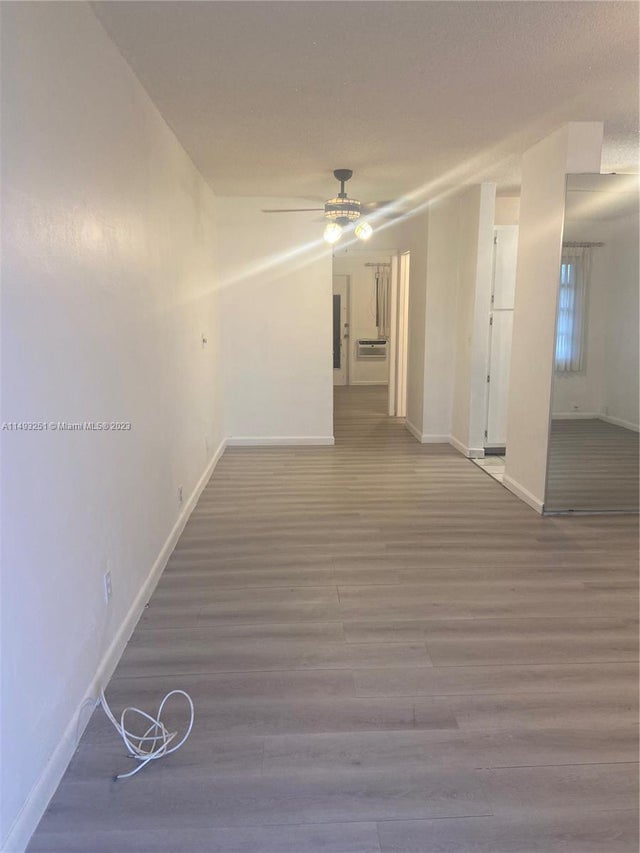 4 of 12 - 900 Atlantic Shores Blvd 108, Hallandale Beach, FL