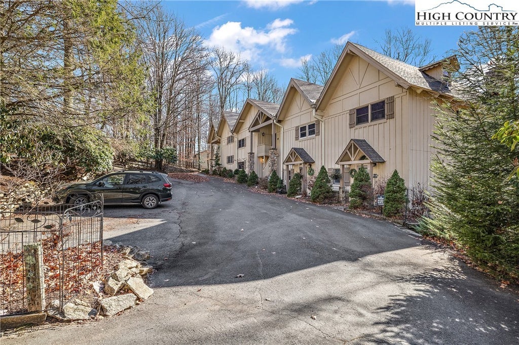 101 Golf View Drive 3, Beech Mountain Property