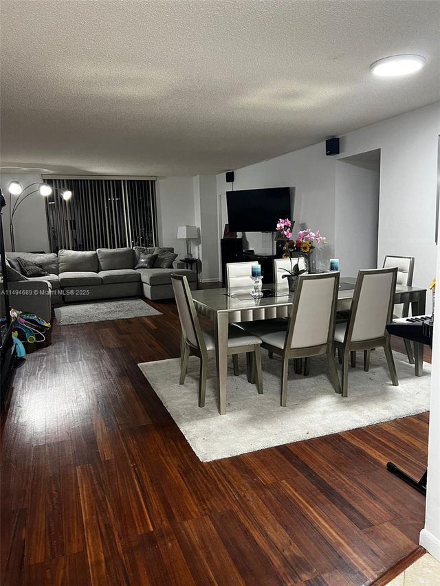 4 of 27 - N/A, Hallandale Beach, FL