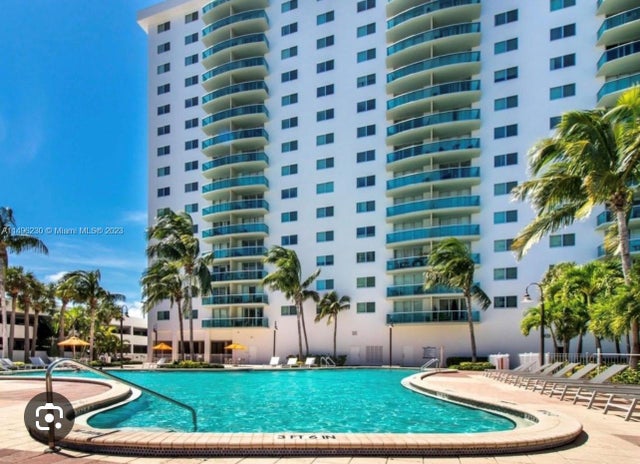 1 of 10 - 19380 Collins Ave 1423, Sunny Isles Beach, FL