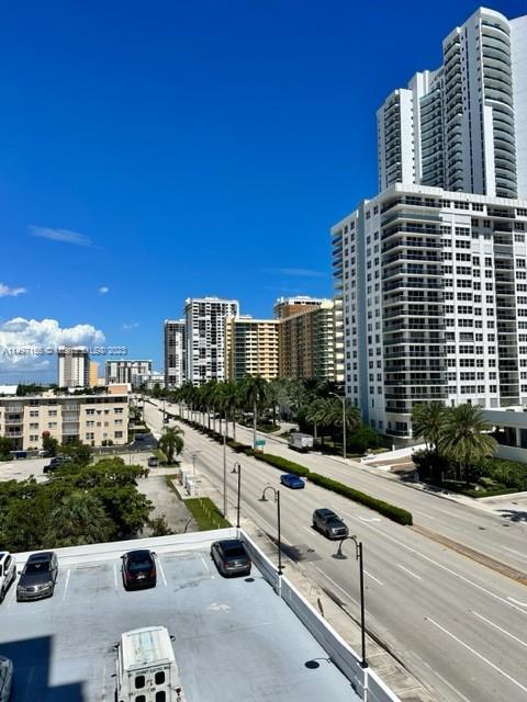 2 of 12 - 3000 S Ocean Dr 422, Hollywood, FL