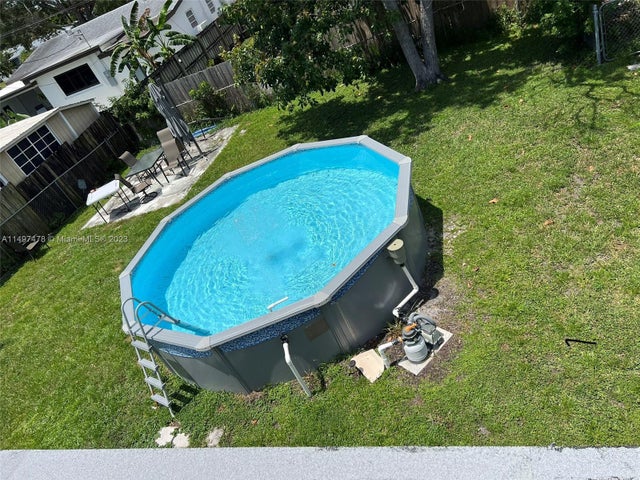 2 of 34 - 210 N 72nd Ave, Hollywood, FL