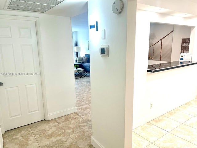 4 of 22 - 19370 Collins Ave 419, Sunny Isles Beach, FL