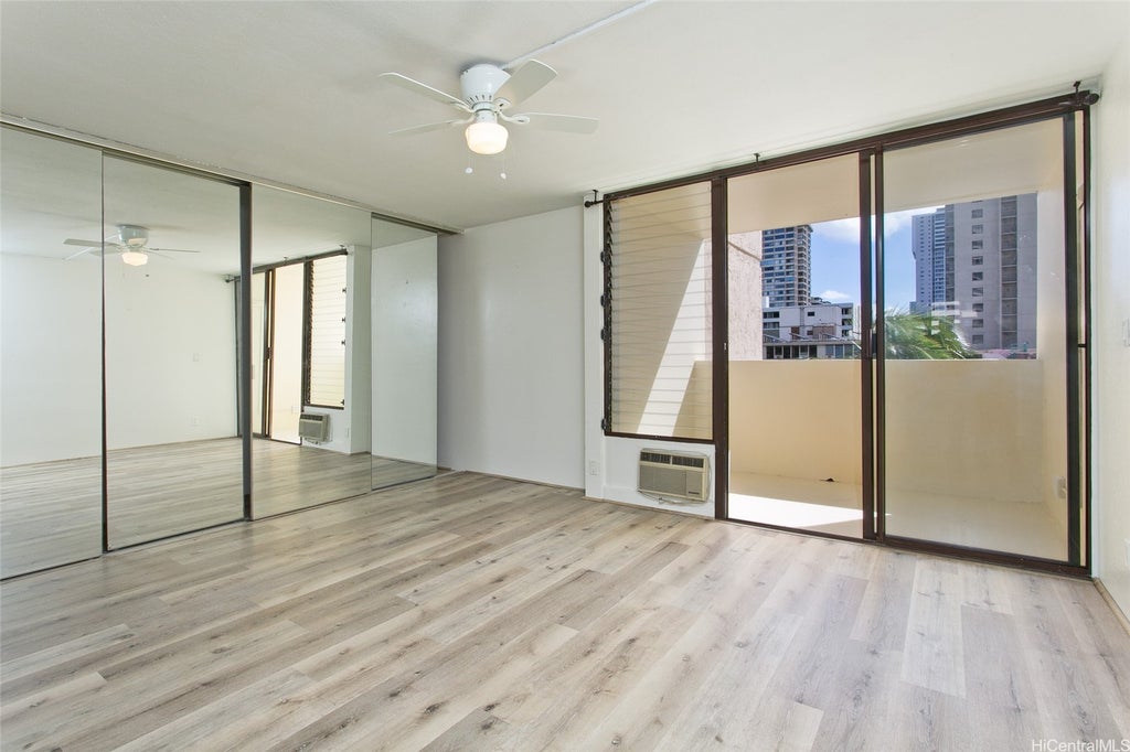 (unit #806) 2092 Kuhio Avenue, Honolulu