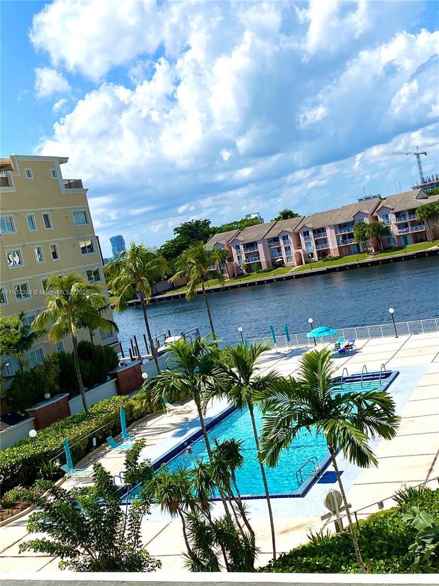 1 of 21 - 3800 S Ocean Dr 1607, Hollywood, FL