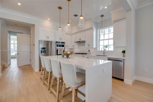 4 of 35 - 59720 Overseas Hwy #13, Marathon, FL