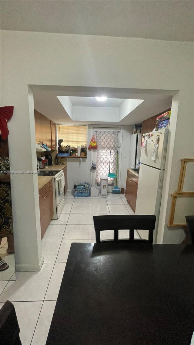 5 of 21 - 11840 Ne 19th Dr 2, North Miami, FL