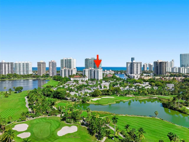 1 of 27 - 19900 E Country Club Dr 502, Aventura, FL