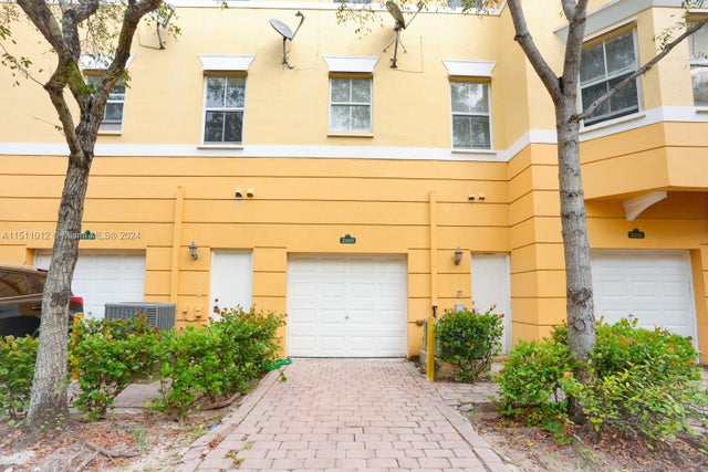 4 of 46 - 2150 Shoma Dr 226, Royal Palm Beach, FL