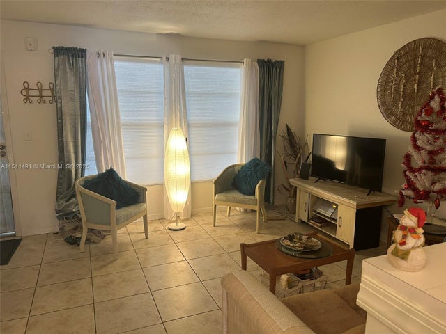 3 of 74 - 2901 Nw 47th Ter 344b, Lauderdale Lakes, FL