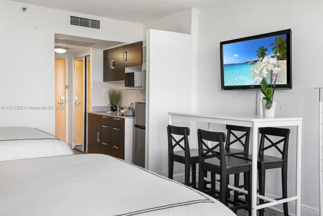 3 of 20 - 19201 Collins Ave 743, Sunny Isles Beach, FL
