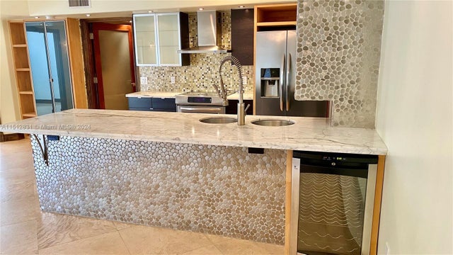 5 of 24 - 470 S Park Rd 7-107, Hollywood, FL