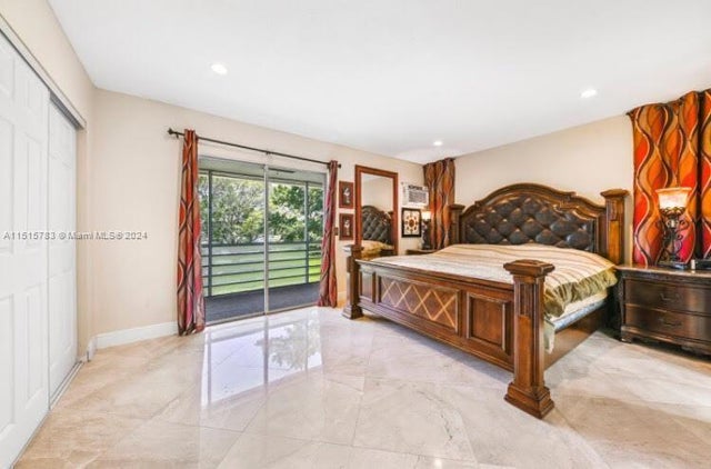 5 of 12 - 390 Tilford R R 390, Deerfield Beach, FL