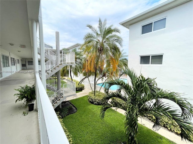 5 of 41 - N/A, Hallandale Beach, FL