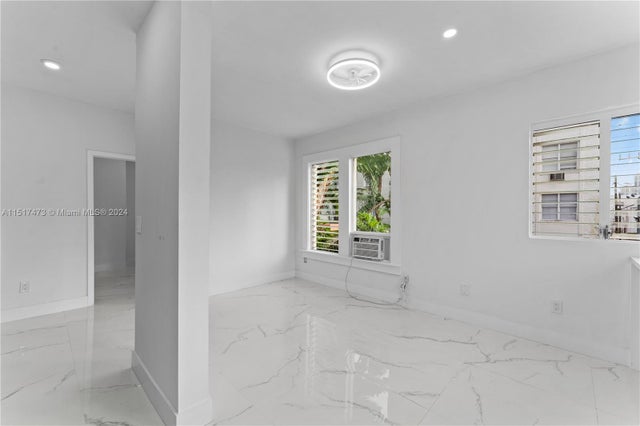 5 of 10 - 842 Meridian Ave 2d, Miami Beach, FL