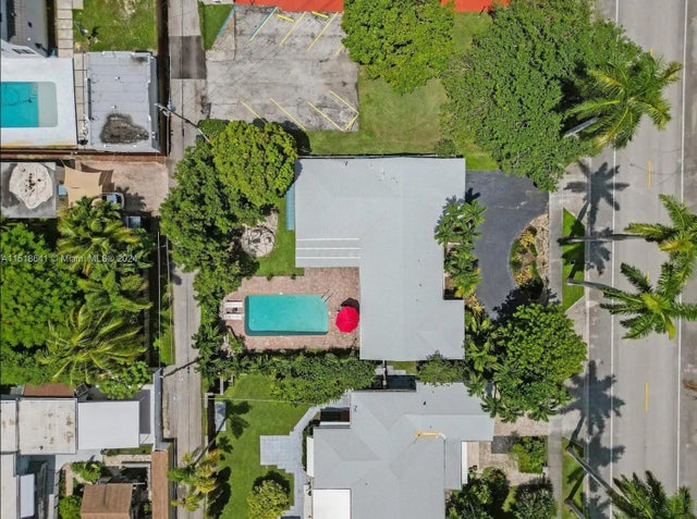 2 of 42 - 1342 Tyler St, Hollywood, FL