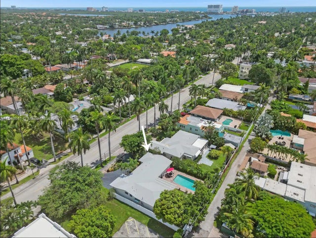 4 of 42 - 1342 Tyler St, Hollywood, FL