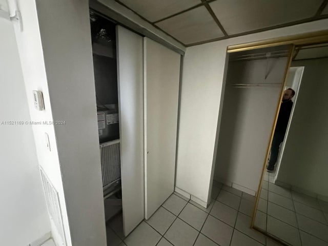 5 of 14 - 18700 Ne 3rd Ct 626, Miami, FL