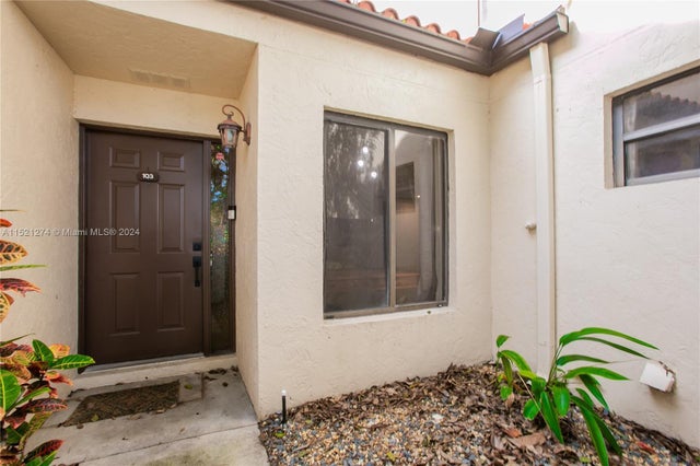 3 of 19 - 9 Via De Casas Sur 103, Boynton Beach, FL