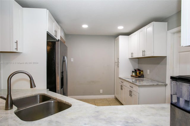 5 of 19 - 9 Via De Casas Sur 103, Boynton Beach, FL
