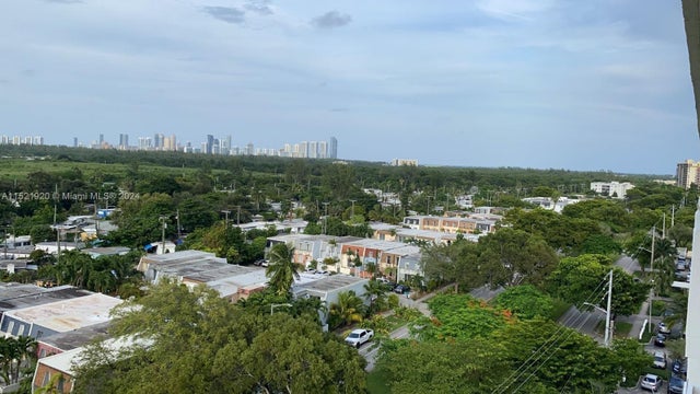 3 of 27 - 2000 Ne 135th St 910, North Miami, FL