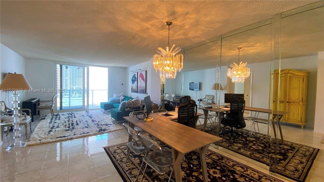 5 of 37 - 1904 S Ocean Dr 1401, Hallandale Beach, FL