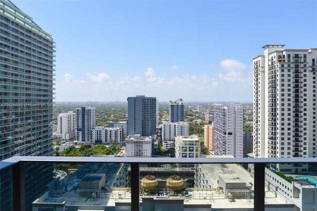 2 of 21 - 1000 Brickell Plaza 2808, Miami, FL