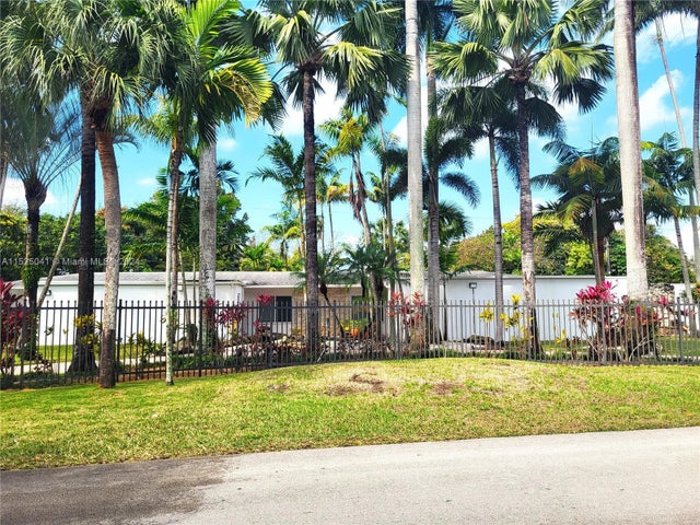 1 of 29 - 8290 Sunset Dr, Miami, FL