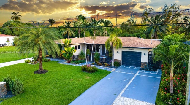 2 of 41 - 520 Nw 87th, El Portal, FL