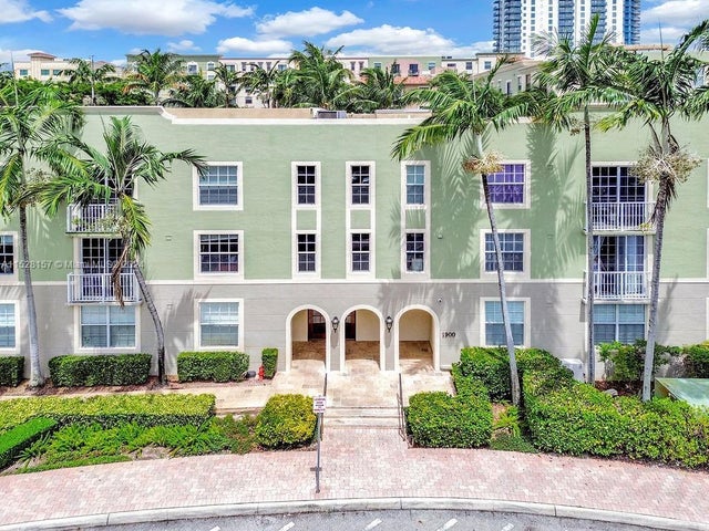 2 of 54 - 1900 Van Buren St 311b, Hollywood, FL