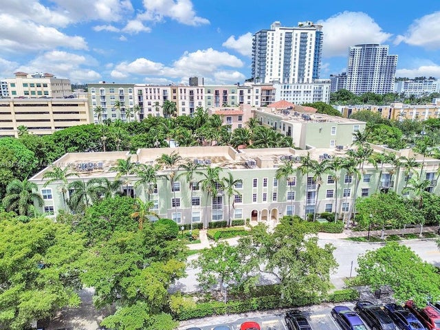 3 of 54 - 1900 Van Buren St 311b, Hollywood, FL