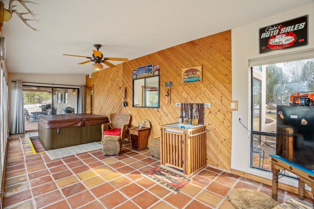 6516 Horseshoe Drive, Cochiti Lake Property Listing MLS® 202400189