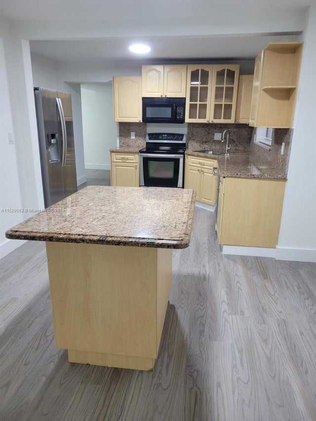 3 of 28 - 434 Sw 2nd Street, Ocala, FL