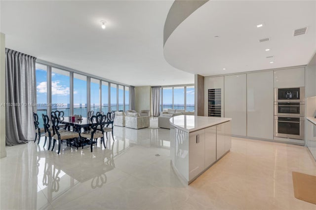 2 of 17 - 18975 Collins Ave 2000, Sunny Isles Beach, FL