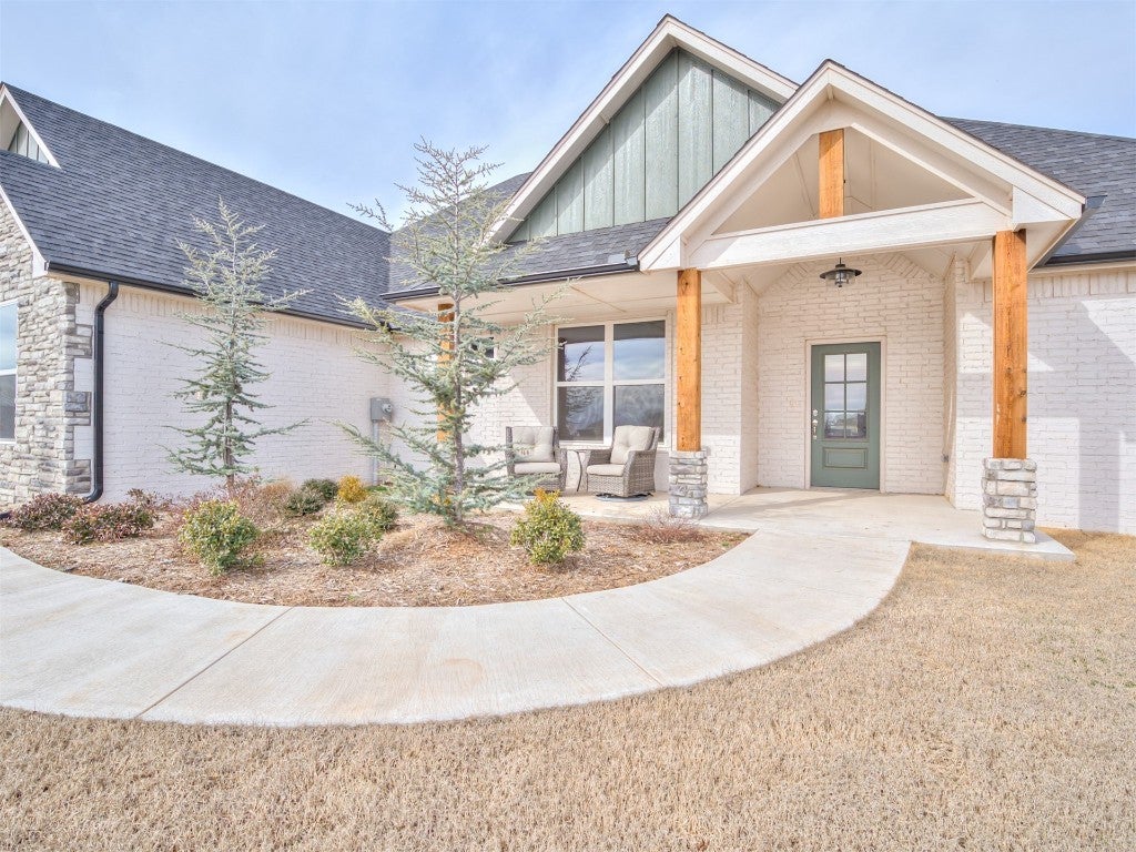 201 Shelby Circle, Goldsby Property Listing MLS® 1098198