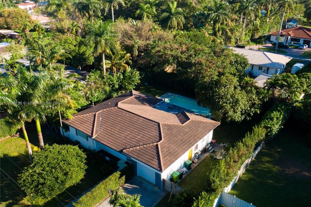5 of 46 - 110 Nw 87th St, El Portal, FL