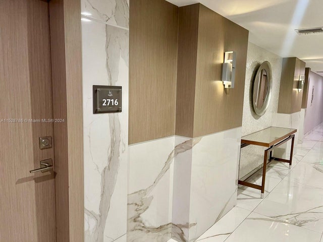 2 of 51 - 20225 Ne 34th Ct 2716, Aventura, FL