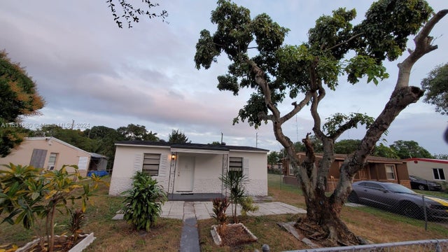 1 of 19 - 524 Nw 21st Ave, Fort Lauderdale, FL