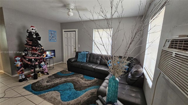 4 of 19 - 524 Nw 21st Ave, Fort Lauderdale, FL