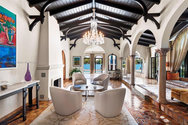 5 of 53 - 527 E Dilido Dr, Miami Beach, FL