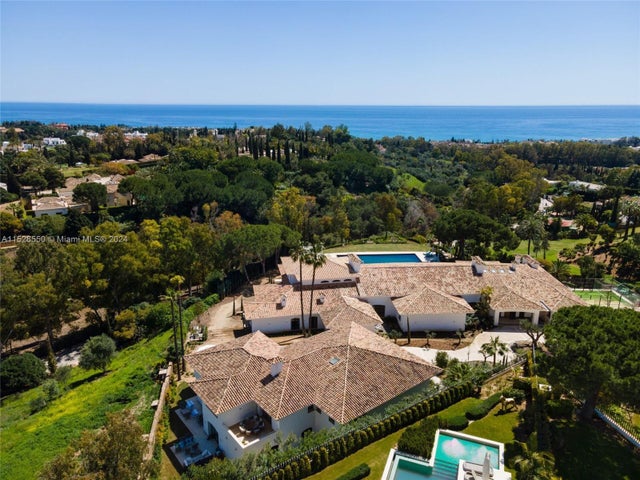 3 of 47 - 00 Sierra Blanca Mountain, Marbella, 