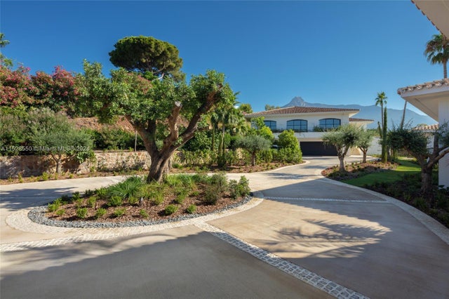 5 of 47 - 00 Sierra Blanca Mountain, Marbella, 