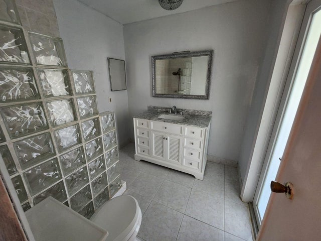 4 of 28 - 10551 Sunset Strip, Sunrise, FL