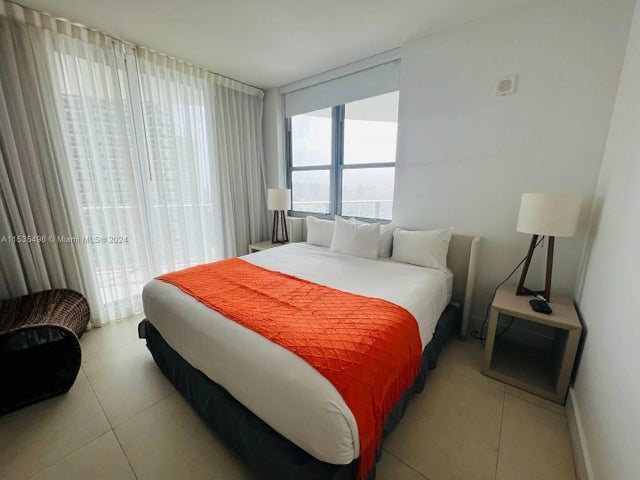 4 of 31 - 4111 S Ocean Dr 2611, Hollywood, FL